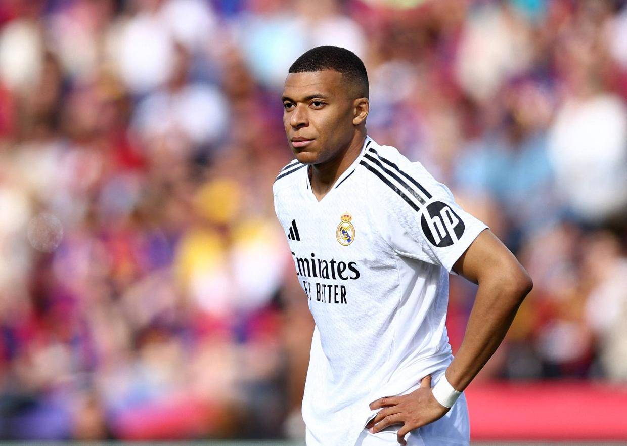 对手认可！世体：皇马被巴萨4杀，但姆巴佩能昂首离开